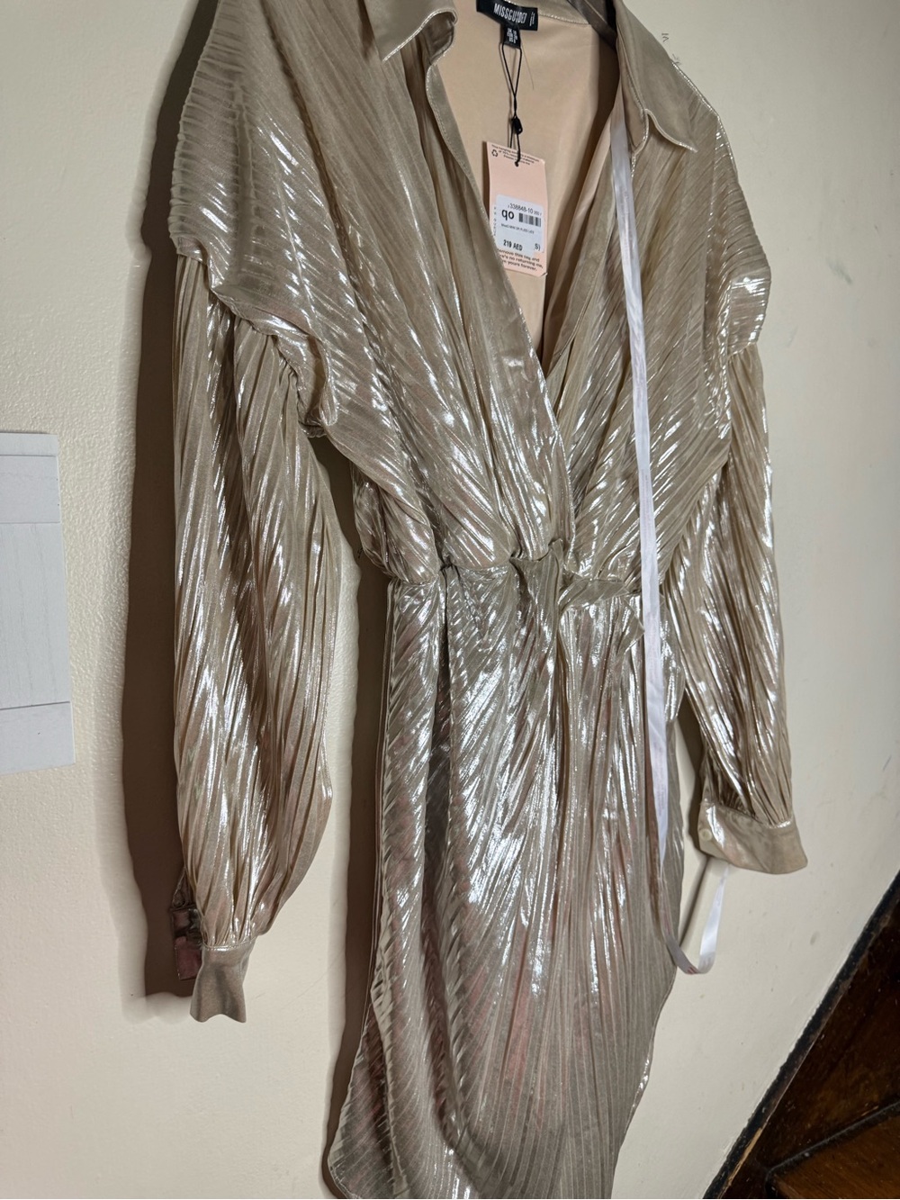 Missguided Metallic Pleated Wrap Dress in Champagne Gold